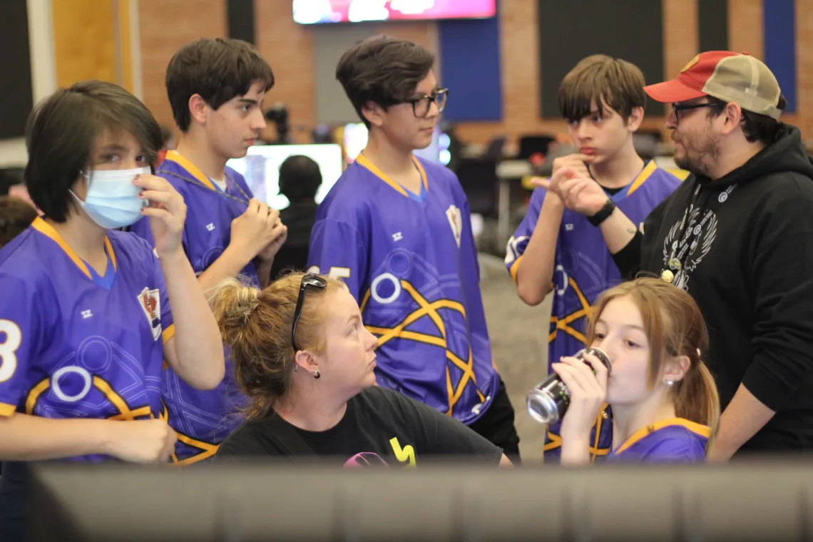 Sonoran Middle School and UArizona Esports